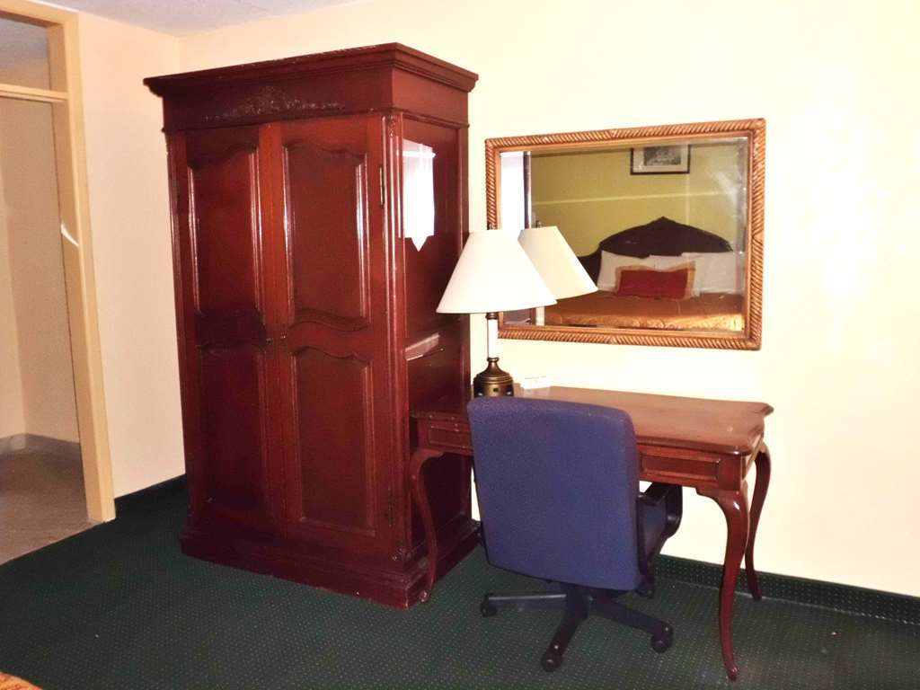 America'S Best Inn & Suites-Lakeland Habitación foto